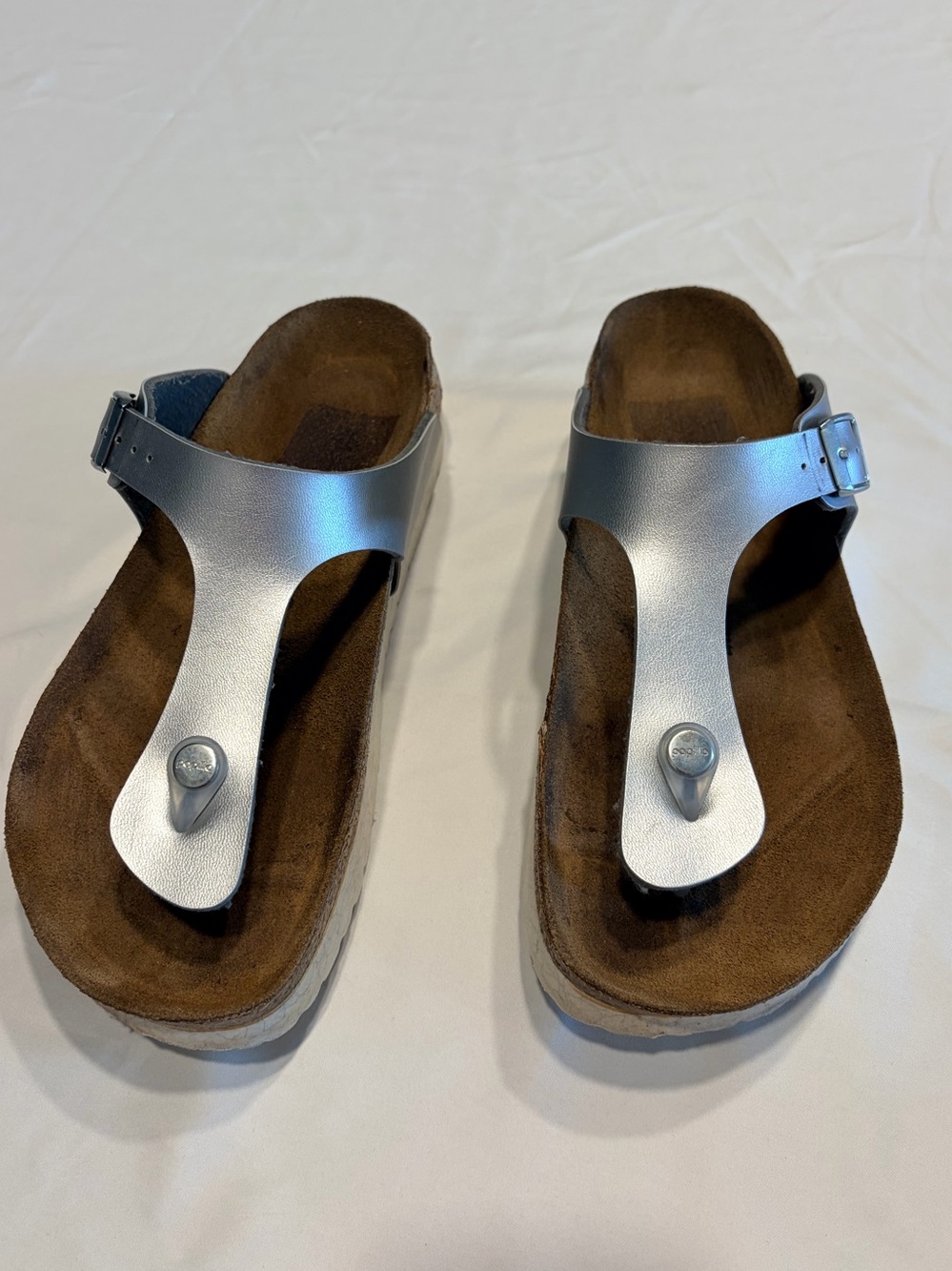 Papillio by Birkenstock Gizeh Silver Platform Thong Sandals Size 40